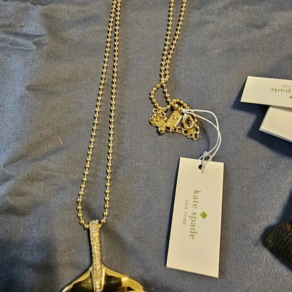 Kate Spade Gold Whale Tail Jewelry Set - Picture 2 of 5
